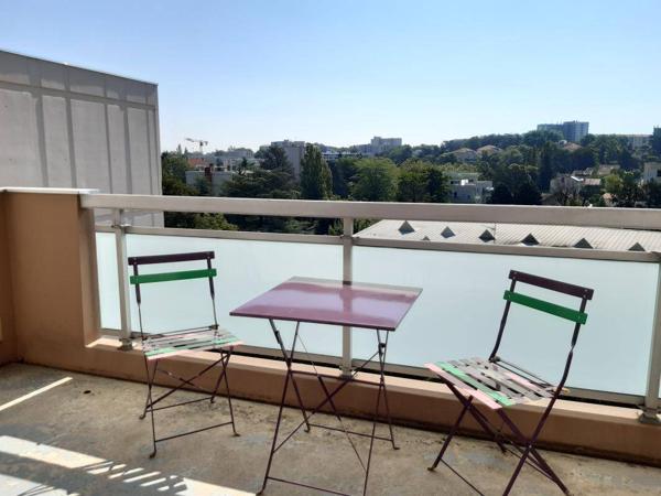 Appartement 3 pièces                                        - 69005 Lyon 5e  Arrondissement Réf : 5219