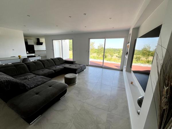 Maison Corcelles Les Monts 6 pièce(s) 135 m2