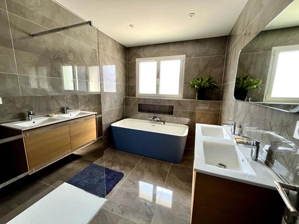 Maison Corcelles Les Monts 6 pièce(s) 135 m2