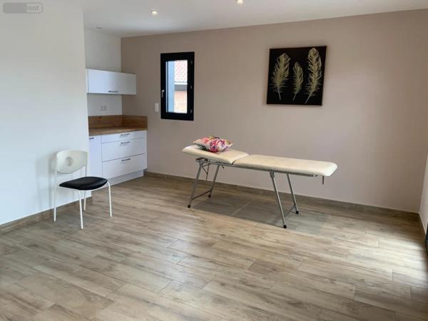 Location - Fonds et/ou murs commerciaux Méteren 59270 1 pièce 19 m 2