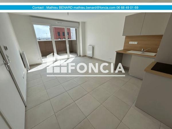 Location Appartement 2 pièces 40.56 m² - 5 PLACE FLORENCE ARTHAUD Le Havre 76600