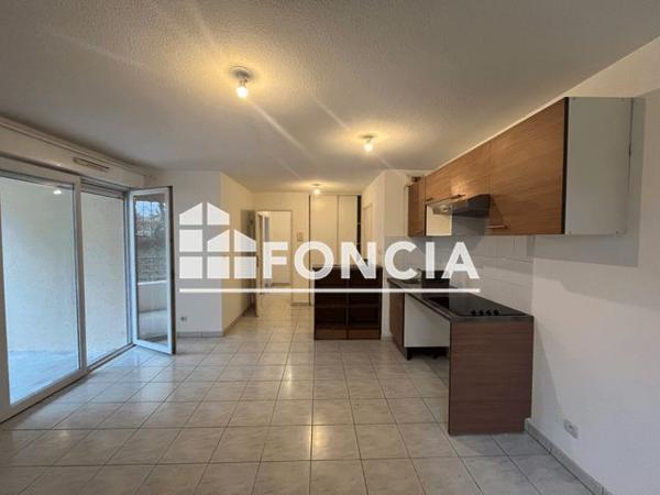 Location Appartement 3 pièces 53.6 m² - 1/25 RUE DES SICAUDS Saint Michel 16470