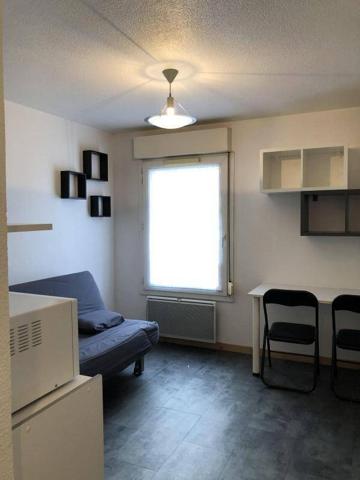 Appartement 1 pièce                                        - 38000 Grenoble Réf : 4932
