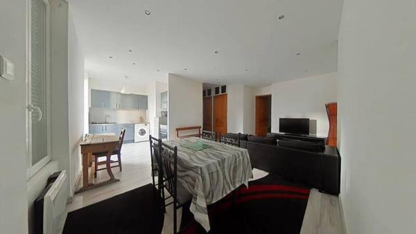 Appartement 2 pièces                                        - 42000 Saint-Étienne Réf : 12052