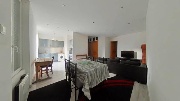 Appartement 2 pièces                                        - 42000 Saint-Étienne Réf : 12052