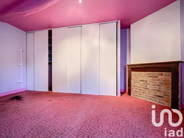 Maison de village 4 pièces de 84 m² à Dampierre-en-Burly (45570)