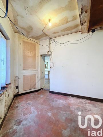 Maison de village 4 pièces de 84 m² à Dampierre-en-Burly (45570)