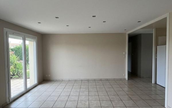 Maison à vendre    4 pièces • 98 m2 Savigneux