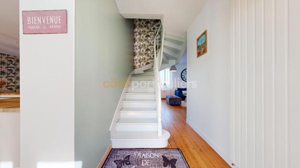 Vente Maison259 m² - 11 Pièces - VILLEDIEU LES POELES ROUFFIGNY (50800)