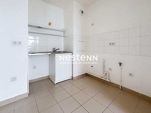 ISSY LES MOULINEAUX - FORT D'ISSY - Appartement 2 pièces avec terrasse