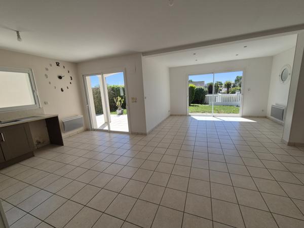 Maison 5 pièce(s) 3 chambre(s) 118 m²