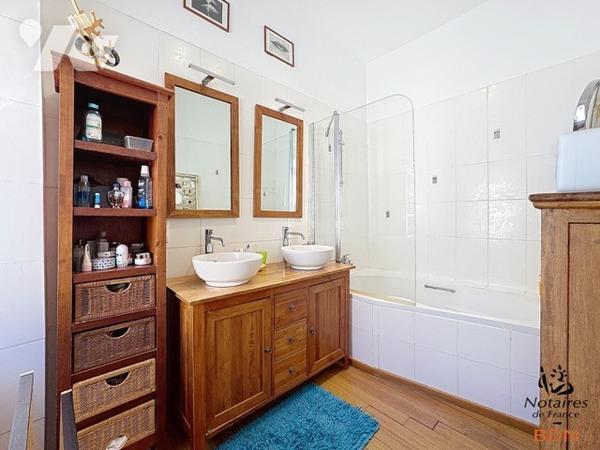 Maison 5 chambres, jardin sud à 2 pas de la plage de Malo les Bains.