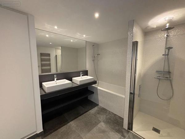 Location - Appartement Rennes 35000 5 pièces 117 m 2