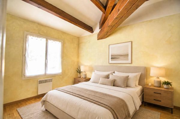 Maison à vendre de 217 m² au calme, sur plus de 2 100 m² de parcelle, à 7 min de Châtelaillon-Plage