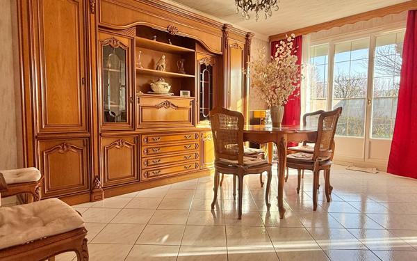 Maison à vendre    4 pièces • 93 m2 Morangis