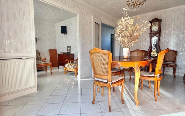 Maison à vendre    4 pièces • 93 m2 Morangis