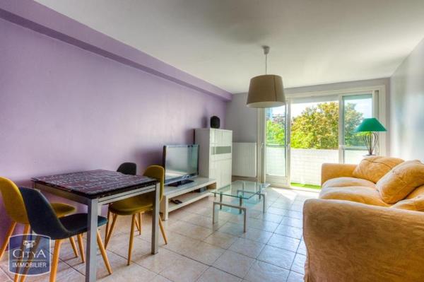 Appartement à louer 4 pièces 73.03m²