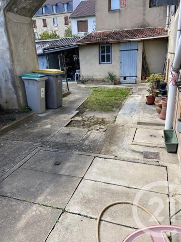 immeuble à vendre  150 m2 MONTLUCON - 03