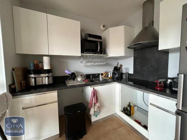 Appartement à louer 3 pièces 58.77m² Béziers (34500)