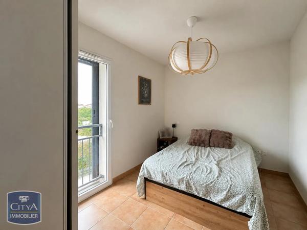 Appartement à louer 3 pièces 58.77m² Béziers (34500)