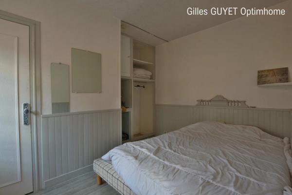 10MN de BERNAY T7 151M² 185000€ avec garage et terrain de 500M² ( Bourg avec commerces)