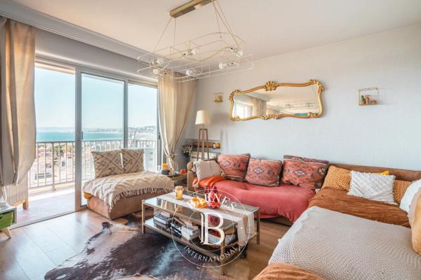 Marseille 8ème, Appartement 3 Chambres -  154 m² à vendre