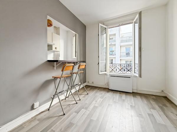Bas  Montreuil  - Appartement Montreuil 2 pièce(s) 26 m²  avec cave.