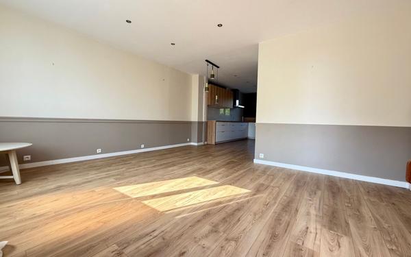 Maison à vendre    4 pièces • 101,84 m2 Villiers-sur-Marne