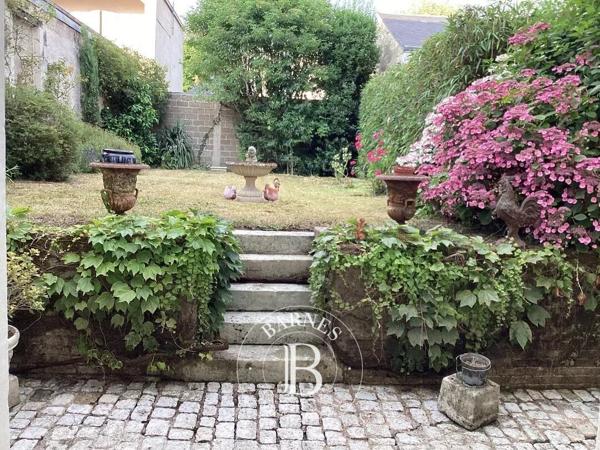 Tours, Hôtel particulier 5 Chambres -  270 m² à vendre
