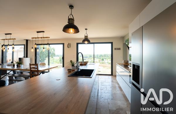 Maison à vendre 5 pièces 121,51 m² Doué-en-Anjou