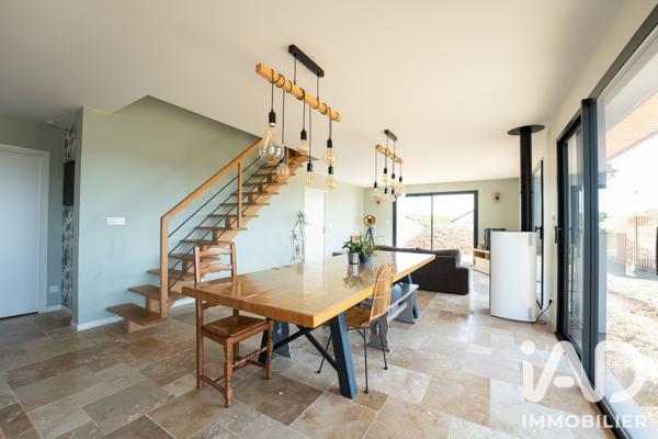 Maison à vendre 5 pièces 121,51 m² Doué-en-Anjou
