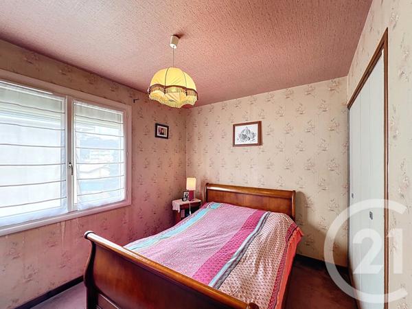 Maison à vendre  3 pièces - 67,52 m2 VIC LE COMTE - 63