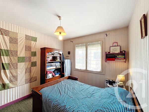 Maison à vendre  3 pièces - 67,52 m2 VIC LE COMTE - 63