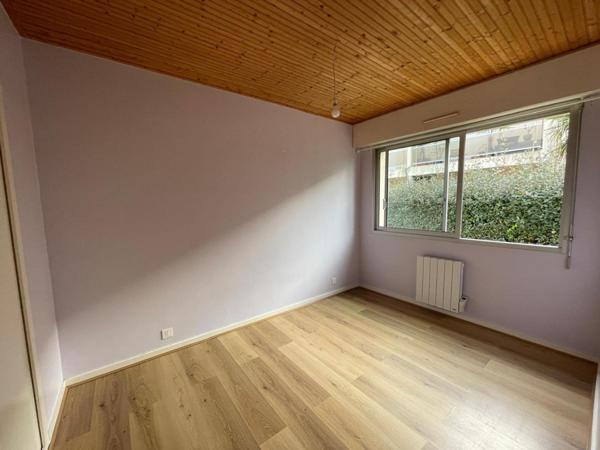 La Marcellière: Plain-pied dans un secteur recherché.