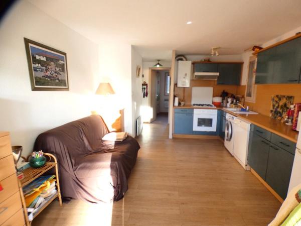 Pinède-Appartement 3 pièces en rez-de-jardin