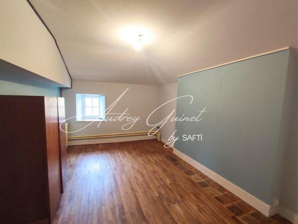 Propriété d'exception proche Futuroscope