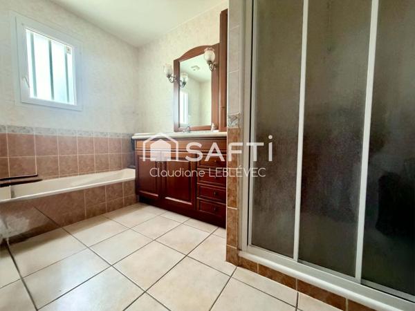 Maison familiale - 6 pièces - 141 m²