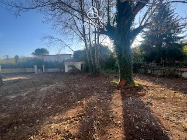 Maison
                                                                                                                                                                                                                                                                                                                        5 pièce(s)                                                                                                                                                                                                          3 chambre(s)                                                                                                                                                                                                          144  m²