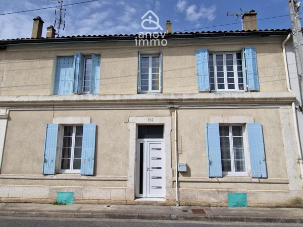 Maison
                                                                                                                                                                                                                                                                                                                        7 pièce(s)                                                                                                                                                                                                          5 chambre(s)                                                                                                                                                                                                          160  m²