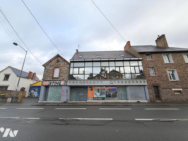 IMMEUBLE RUE DE VERN AVEC JARDIN !