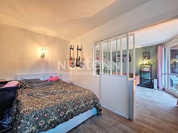 A vendre à LONGJUMEAU Appartement 4 pièces avec 3 chambres, balcon, cave et place de parking