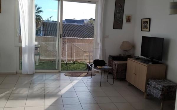 Appartement à louer    1 pièce •  Marseillan