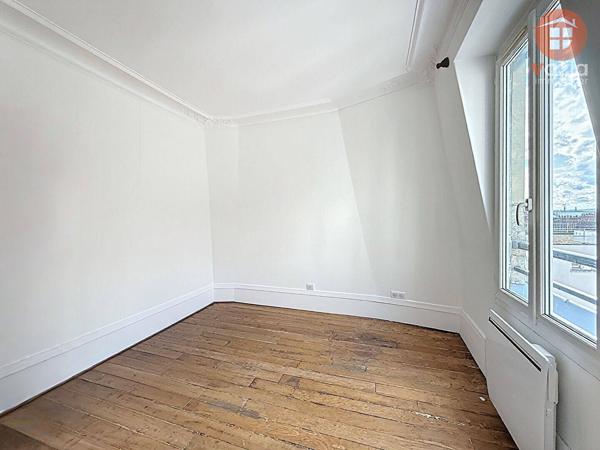 Appartement à vendre - Paris 18e  Arrondissement 3 pièces de 54 m²