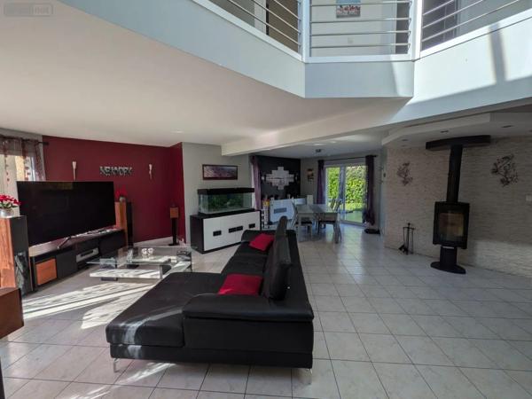 Achat - Maison Bruz 35170 9 pièces 192 m 2 632 m 2