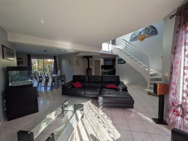Achat - Maison Bruz 35170 9 pièces 192 m 2 632 m 2