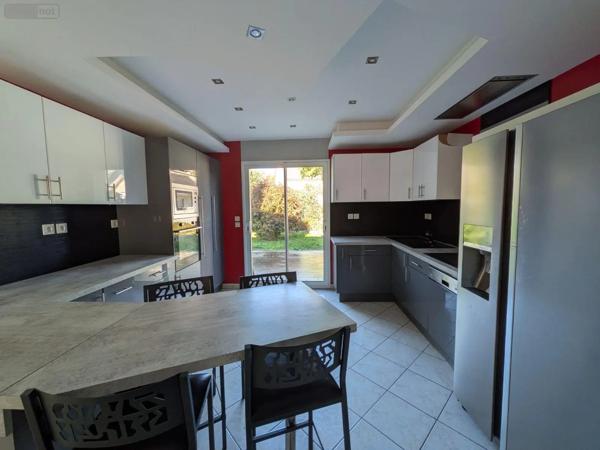 Achat - Maison Bruz 35170 9 pièces 192 m 2 632 m 2