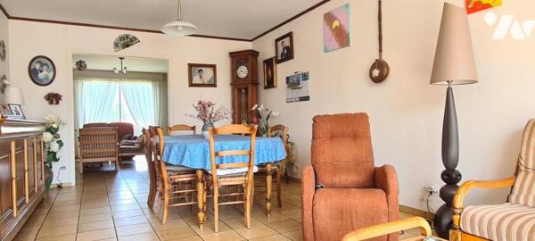 Maison traditionnelle 6 pièces d'environ 135m² sur une parcelle de 1700 m²