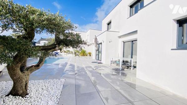 ✨ Maison contemporaine 2025 – 150 m² – Piscine – Centre bourg de Plescop ✨