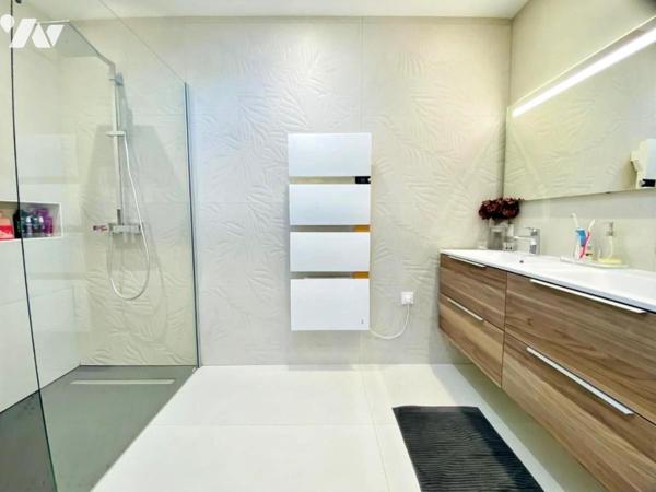 ✨ Maison contemporaine 2025 – 150 m² – Piscine – Centre bourg de Plescop ✨