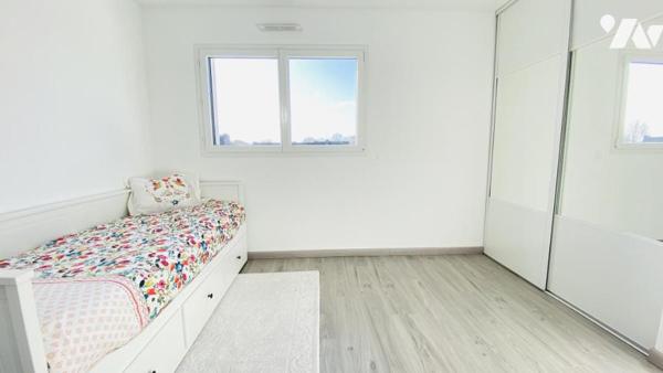 ✨ Maison contemporaine 2025 – 150 m² – Piscine – Centre bourg de Plescop ✨